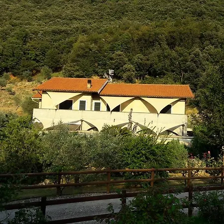 La Sosta بيت ضيافة Quiliano